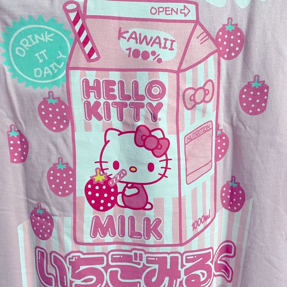 New Sanrio Hello Kitty Strawberry Milk Kawaii Pink T-shirt - Picture 3 of 9
